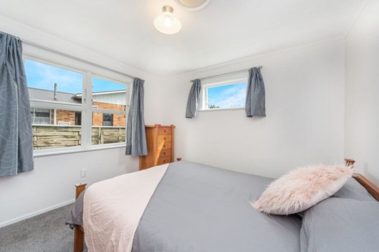 Photo of property in 37 Garden Heights Avenue, Glenview, Hamilton, 3206