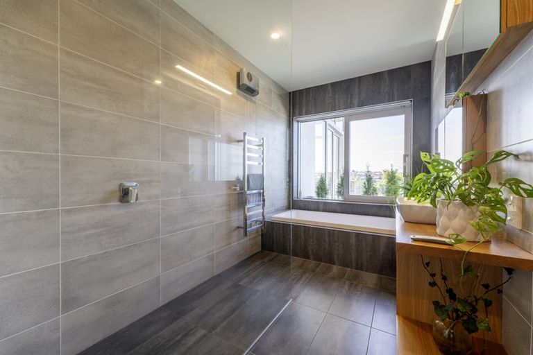 Photo of property in 33 June Street, Highfield, Timaru, 7910