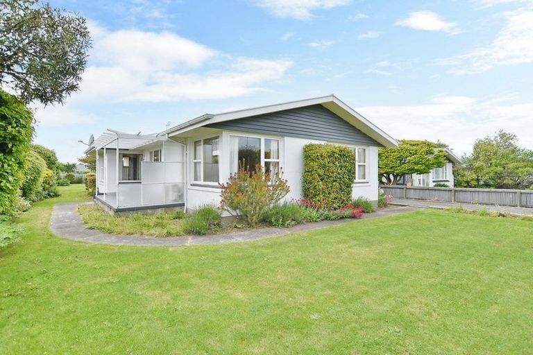 Photo of property in 84 East Belt, Rangiora, 7400