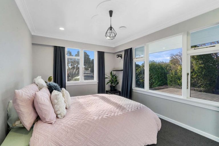 Photo of property in 65 Prospect Terrace, Newfield, Invercargill, 9812