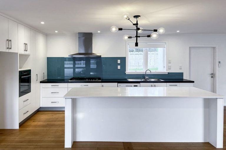 Photo of property in 52 Te Ngaio Road, Mount Maunganui, 3116