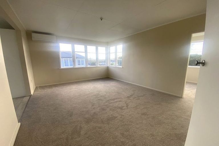 Photo of property in 15 Freyberg Terrace, Waipukurau, 4200