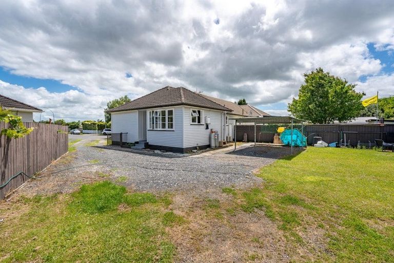 Photo of property in 12 Le Quesne Place, Fairfield, Hamilton, 3214