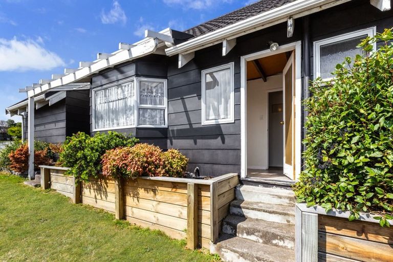 Photo of property in 1/27 Tobin Place, Richmond Heights, Taupo, 3330