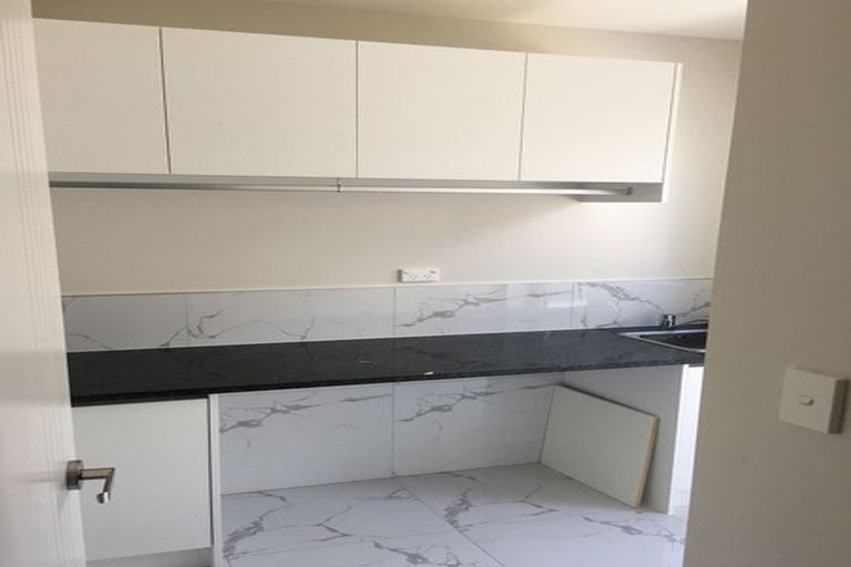 Photo of property in 10 Hapukupuku Avenue, Beachlands, Auckland, 2018