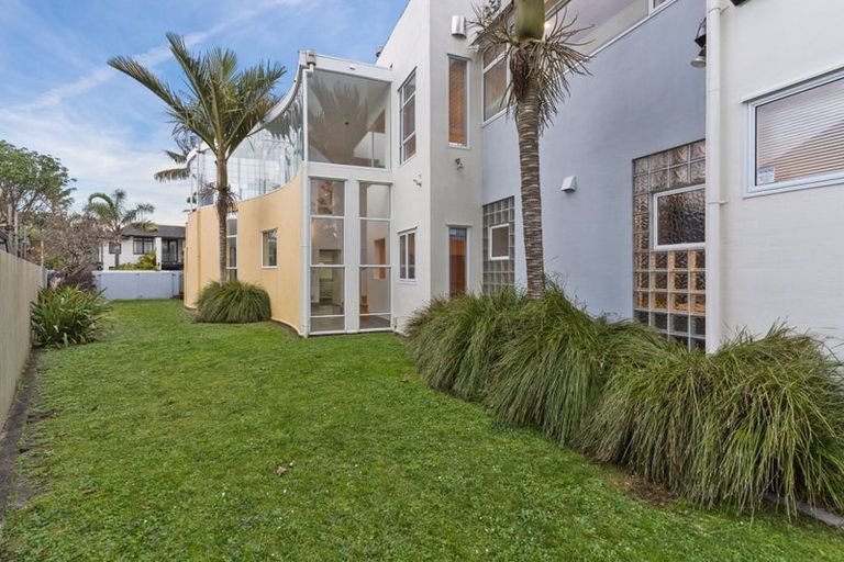 Photo of property in 14 Brett Avenue, Takapuna, Auckland, 0622