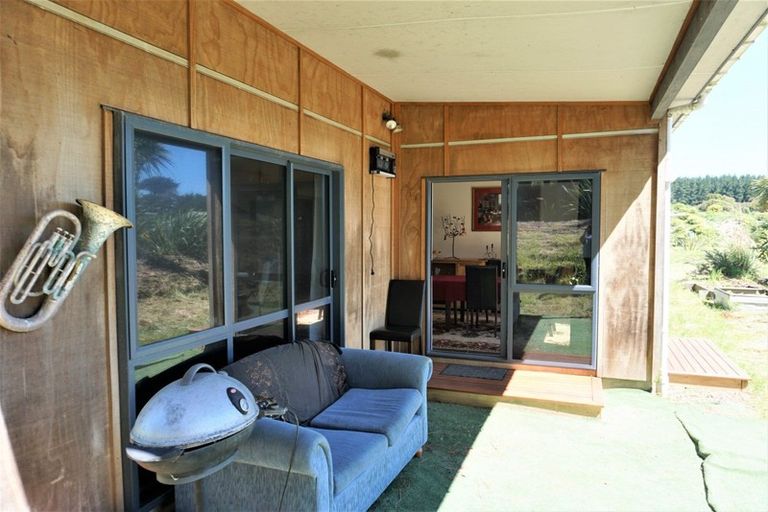 Photo of property in 1 Barclay Grove, Hokio Beach, Levin, 5571