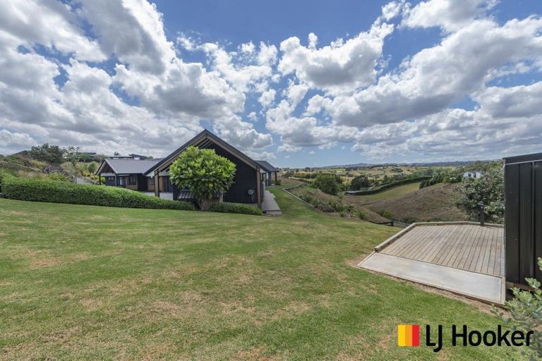 Photo of property in 19 William Andrew Road, Pukekohe, 2120