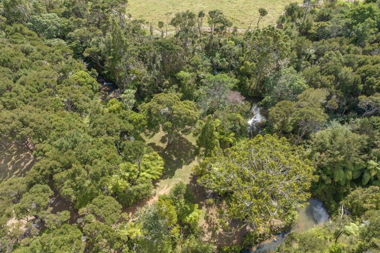 Photo of property in 9 Amelie Place, Coopers Beach, 0420