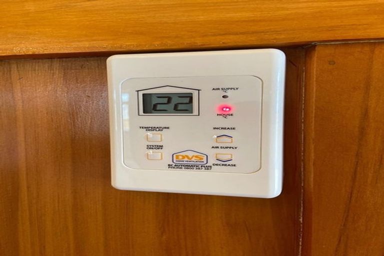 Photo of property in 8 Walsall Street, Addington, Christchurch, 8024