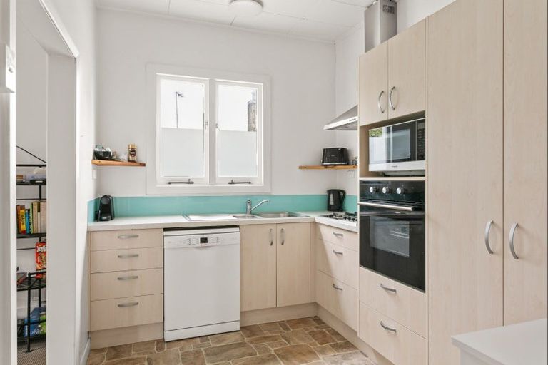 Photo of property in 6 Mary Street, Mangapapa, Gisborne, 4010