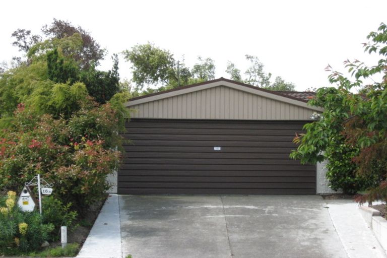 Photo of property in 16a Hillcrest Place, Avonhead, Christchurch, 8042