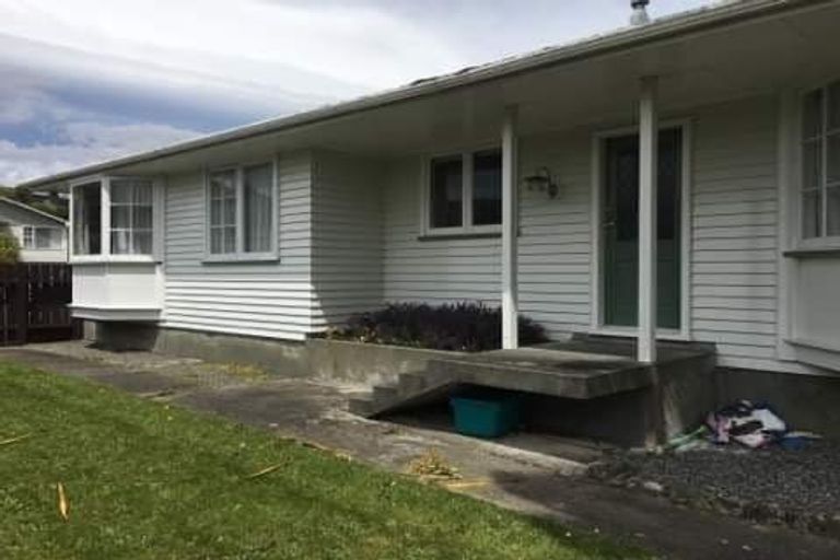 Photo of property in 127 Major Drive, Kelson, Lower Hutt, 5010