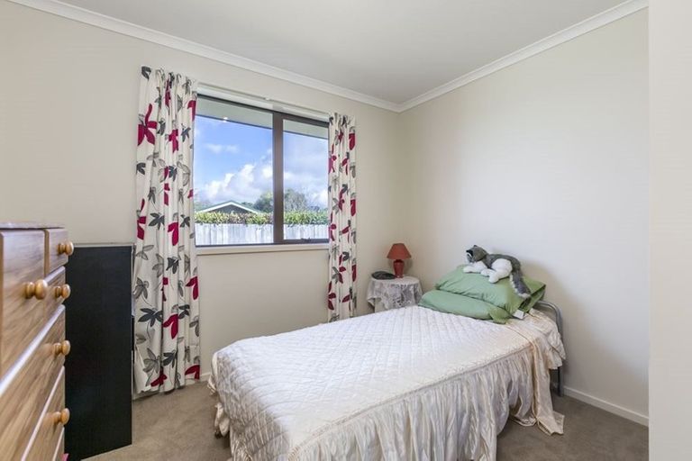 Photo of property in 11 Muncaster Road, Snells Beach, 0920