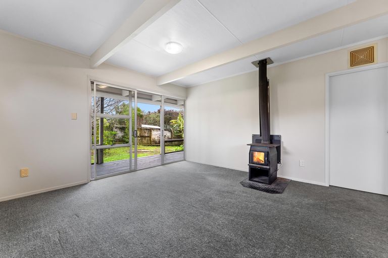 Photo of property in 40 Marshall Road, Kaiwaka, 0573