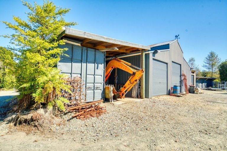 Photo of property in 416 Maori Creek Road, Marsden, Dobson, 7872