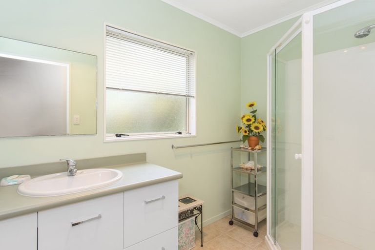 Photo of property in 320a Papamoa Beach Road, Papamoa Beach, Papamoa, 3118