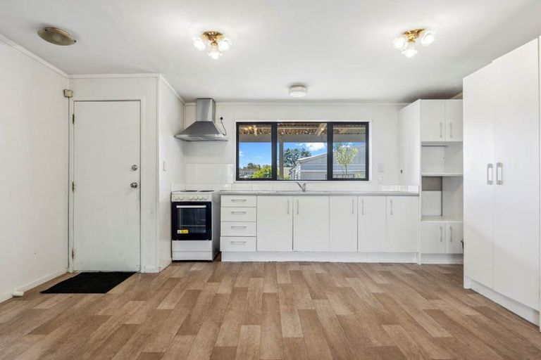 Photo of property in 44 Birdwood Road, Pukekohe, 2120