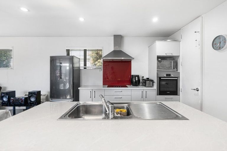 Photo of property in 11 Russell Street, Linwood, Christchurch, 8062