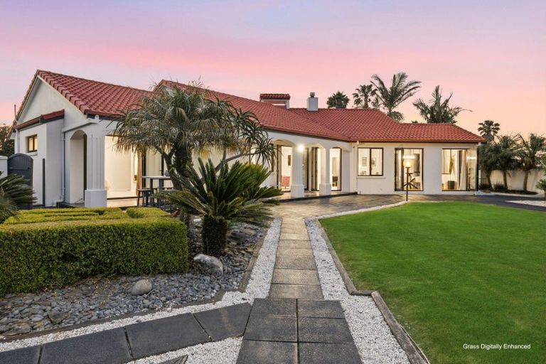 Photo of property in 15 Saint Clair Place, Papamoa Beach, Papamoa, 3118