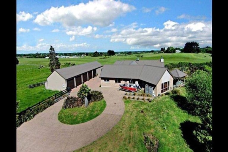 Photo of property in 67 Old Barn Road, Opaheke, Papakura, 2584