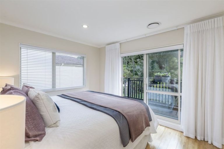 Photo of property in 82f Verbena Road, Birkdale, Auckland, 0626