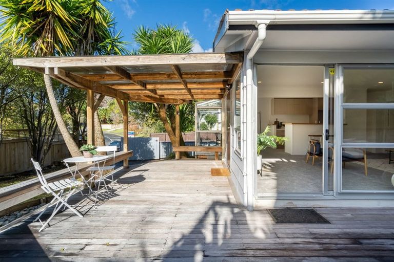 Photo of property in 78 Stapleford Crescent, Browns Bay, Auckland, 0630