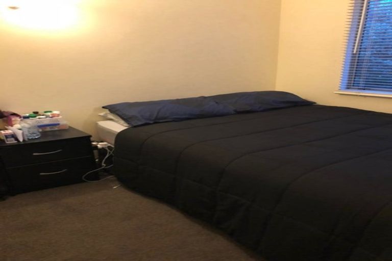 Photo of property in 1/66 Gosford Drive, Botany Downs, Auckland, 2010