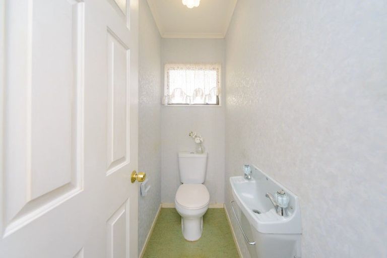 Photo of property in 45 Manapouri Crescent, Hokowhitu, Palmerston North, 4410