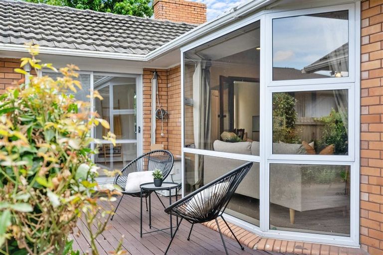 Photo of property in 65 Woodbury Street, Russley, Christchurch, 8042