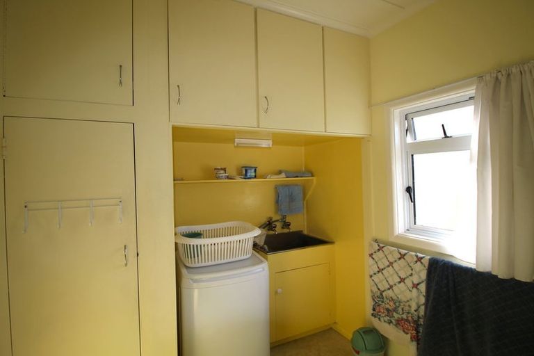 Photo of property in 69 Test Street, South Hill, Oamaru, 9400