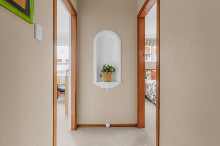 Photo of property in 4 Thomson Avenue, Dinsdale, Hamilton, 3204