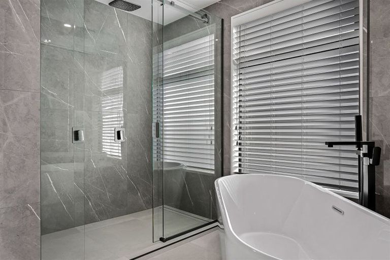 Photo of property in 30b Glandovey Road, Fendalton, Christchurch, 8052