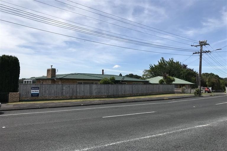 Photo of property in 66 Tarahua Road, Welbourn, New Plymouth, 4310