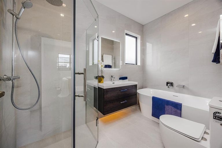 Photo of property in 42 Kakano Street, Clevedon, 2582