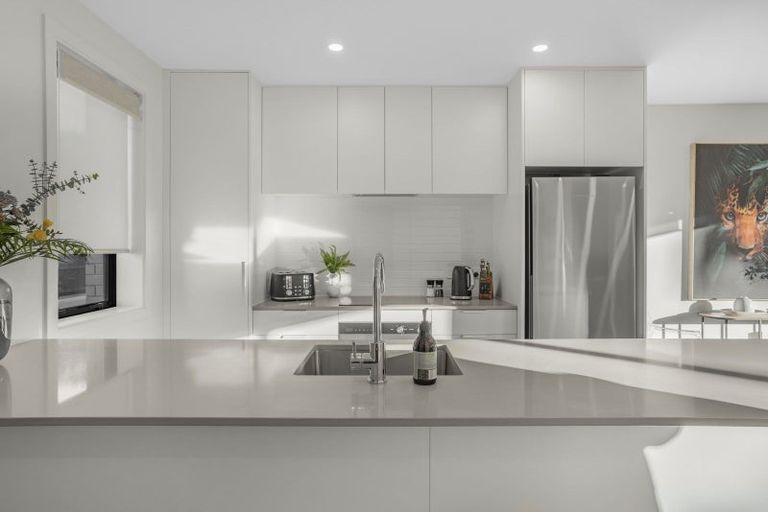 Photo of property in 2/564 High Street, Boulcott, Lower Hutt, 5010