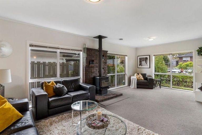 Photo of property in 9 Culver Terrace, Howick, Auckland, 2014