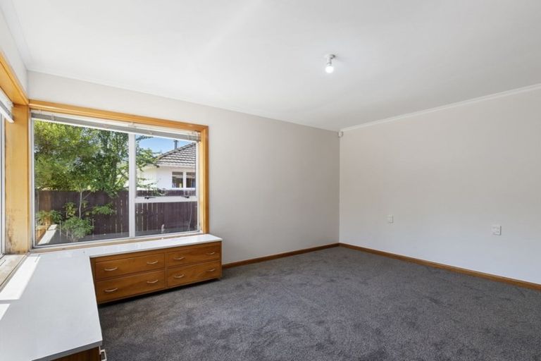 Photo of property in 35 Balgay Street, Upper Riccarton, Christchurch, 8041