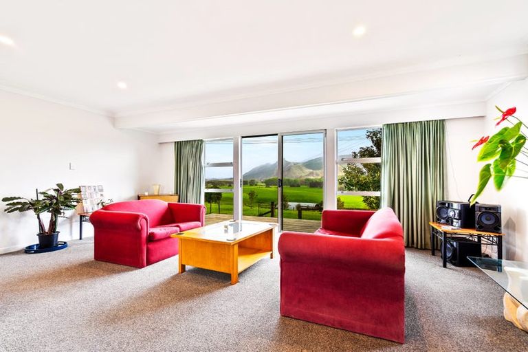 Photo of property in 2336 Mangakahia Road, Parakao, Whangarei, 0172