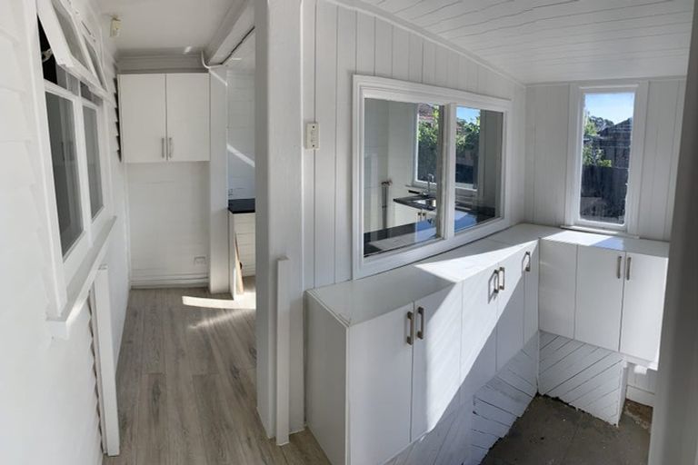 Photo of property in 549 Great South Road, Rosehill, Papakura, 2113