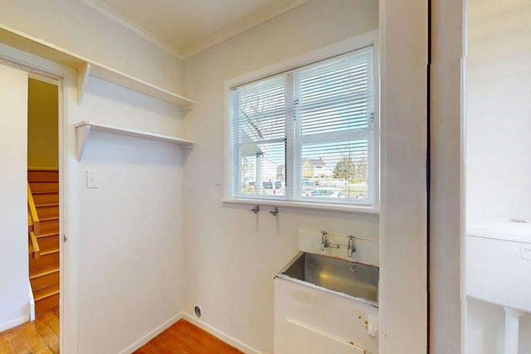 Photo of property in 37 Hawkins Street, Waiwhetu, Lower Hutt, 5010