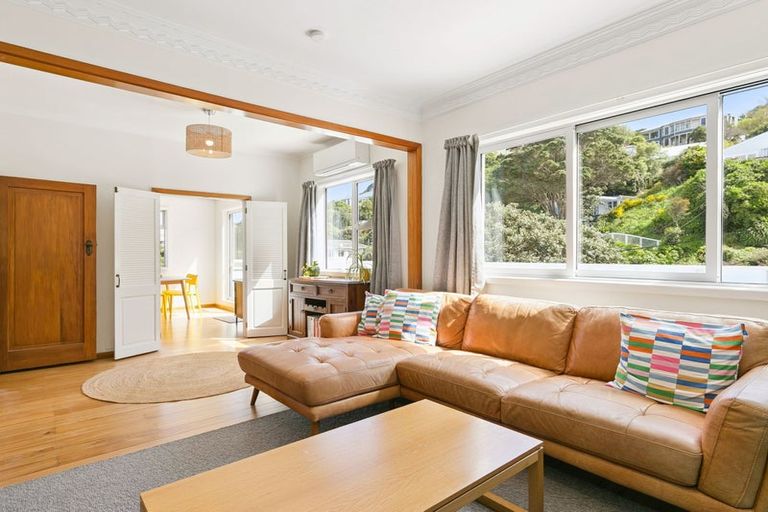 Photo of property in 42 Buckingham Street, Melrose, Wellington, 6023