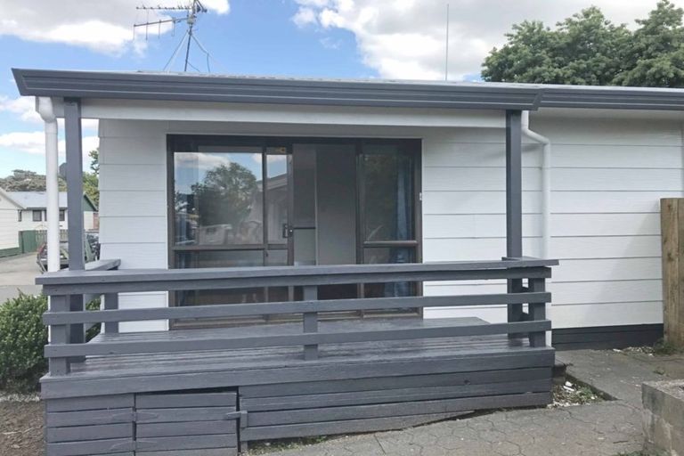 Photo of property in 43b Crawshaw Drive, Nawton, Hamilton, 3200