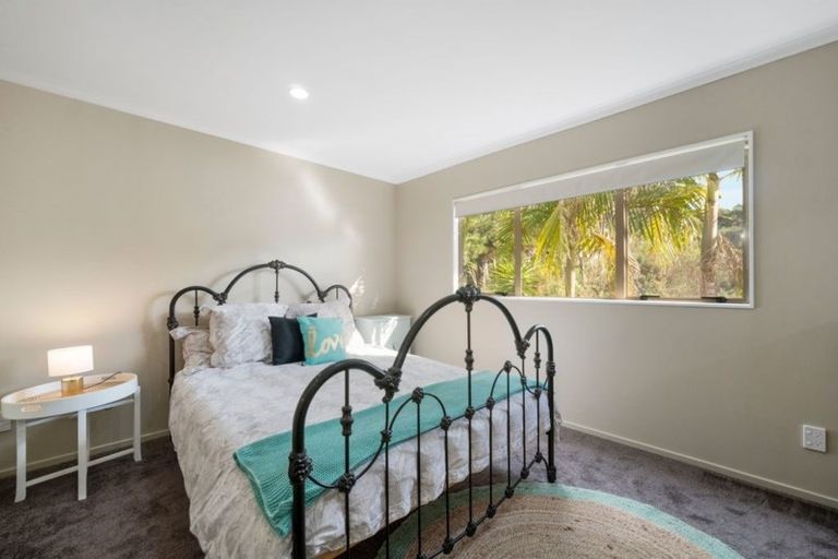 Photo of property in 54 Gold Street, Albany Heights, Auckland, 0632