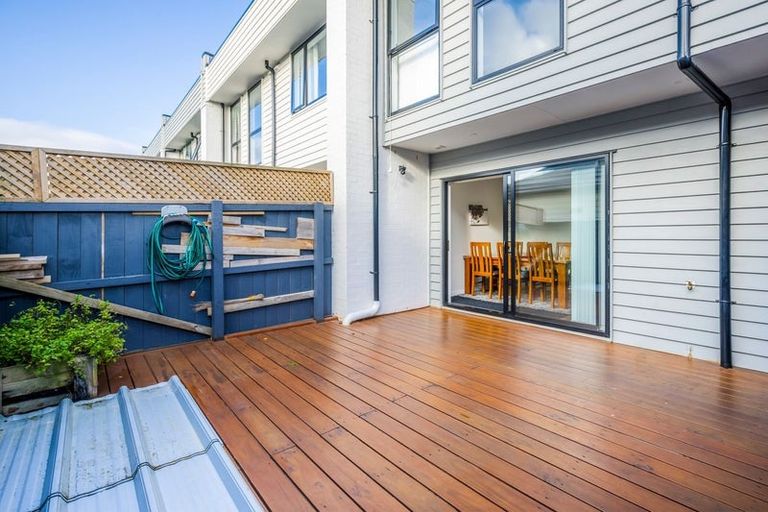 Photo of property in 22 Moho Lane, Takanini, 2112