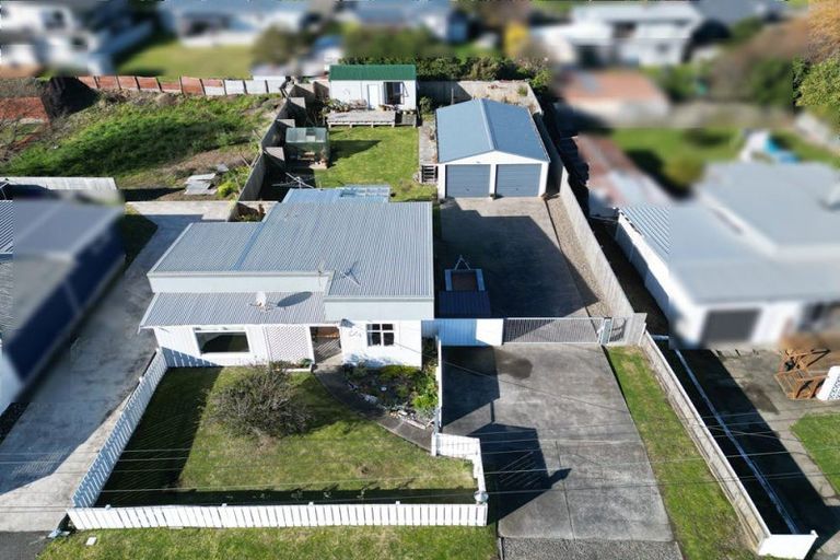 Photo of property in 5 Huia Street, Foxton Beach, Foxton, 4815