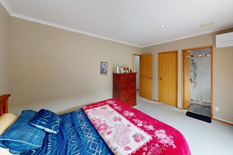 Photo of property in 21 Jefferson Crescent, Milson, Palmerston North, 4414
