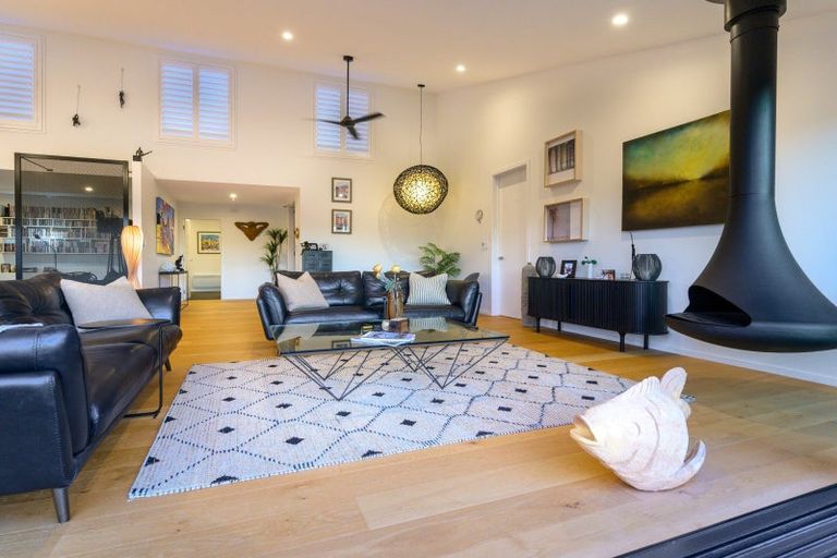 Photo of property in 10 Fairburn Place, Kaiteriteri, Motueka, 7197