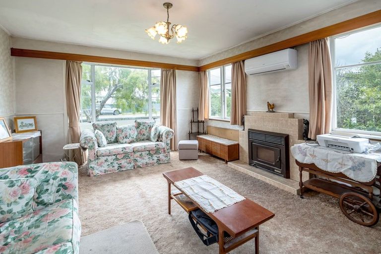 Property details for 16 Oxford Street, Lansdowne, Masterton, 5810