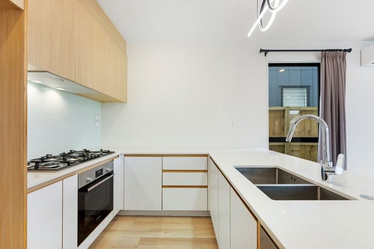 Photo of property in 36 Clara Road, Silverdale, 0932